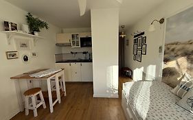 Appartement avec terrasse au centre de GRUISSAN